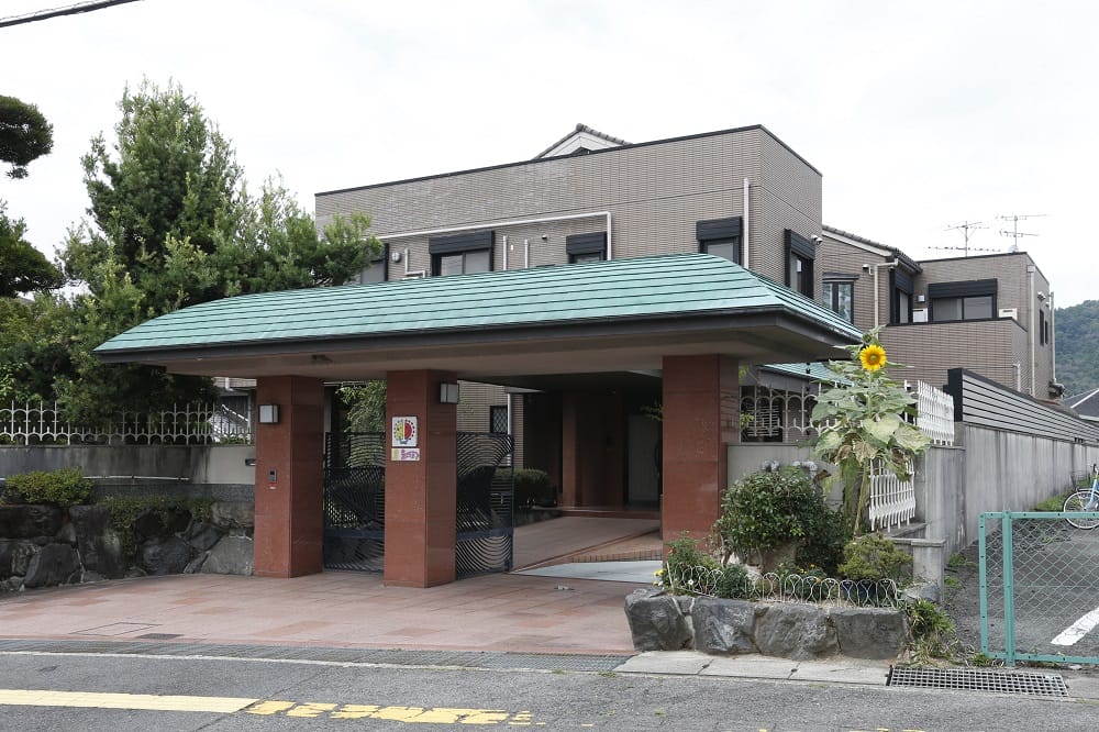 0728_a_01 | 保育士求人|大阪・兵庫・関西の保育士・幼稚園教諭の就職転職支援|保育のせかい