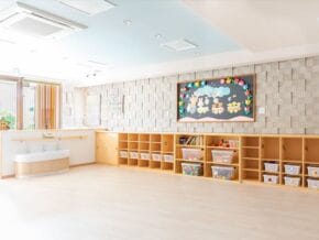 R 1 | 保育士求人|大阪・兵庫・関西の保育士・幼稚園教諭の就職転職支援|保育のせかい